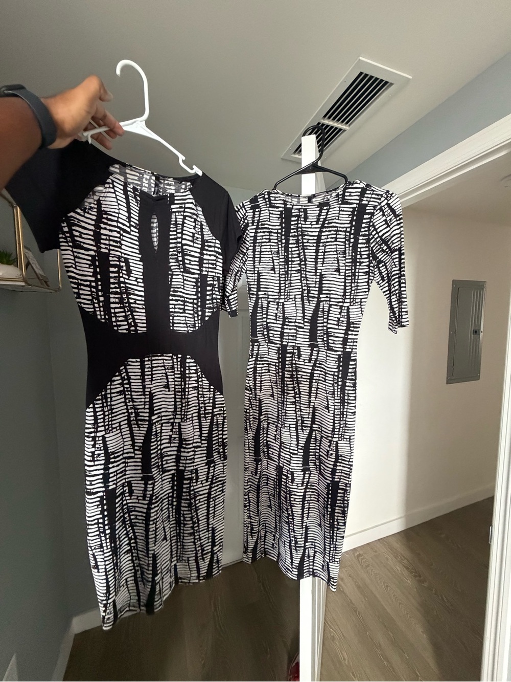 Black & White Patterned Women's Dress